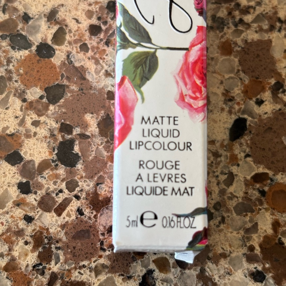 Dolcissimo-Dolce and Gabbana Carmel 2 liquid Matte lip Color BNIB NWT - Picture 5 of 8
